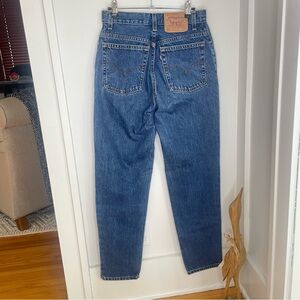 Vintage Levi's 550 Jeans Women’s 6 Blue Denim Relaxed Fit Tapered Leg 2000